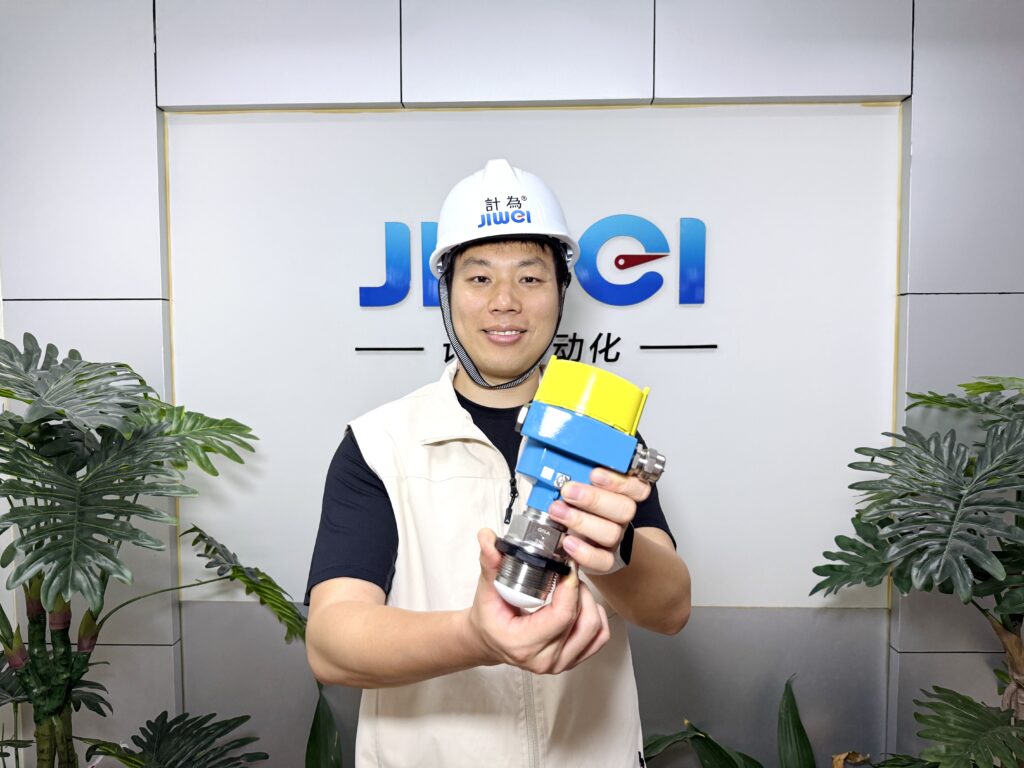 計為雷達液位計：高精度非接觸測量新選擇